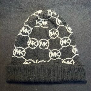 Michael Kors beanie (#87)